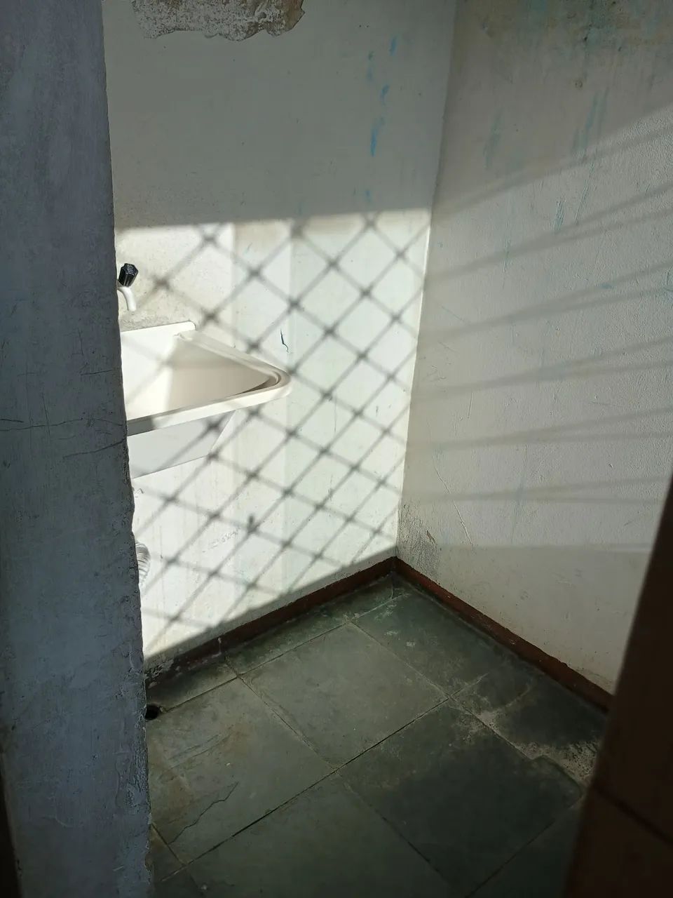  Apartamento 2 quarto sala cozinha banheiro c/proprietário * - Foto 5