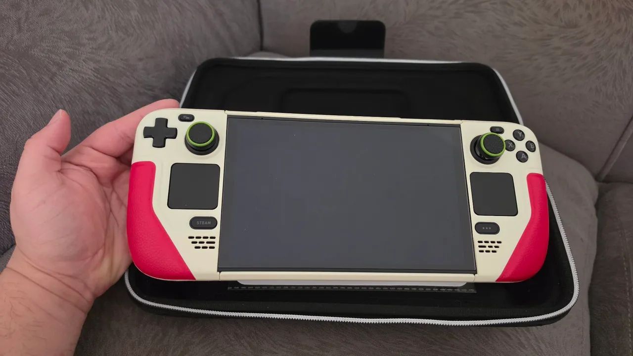 Steam Deck Oled 1tb Console Portátil Com Case Original - Foto 4