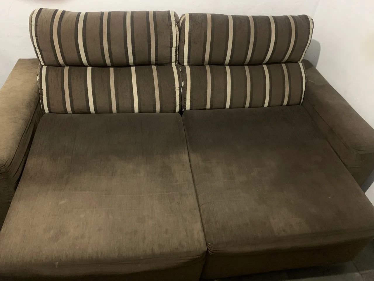Vendo sofá 650$. Obs:Muito confortável? - Foto 3