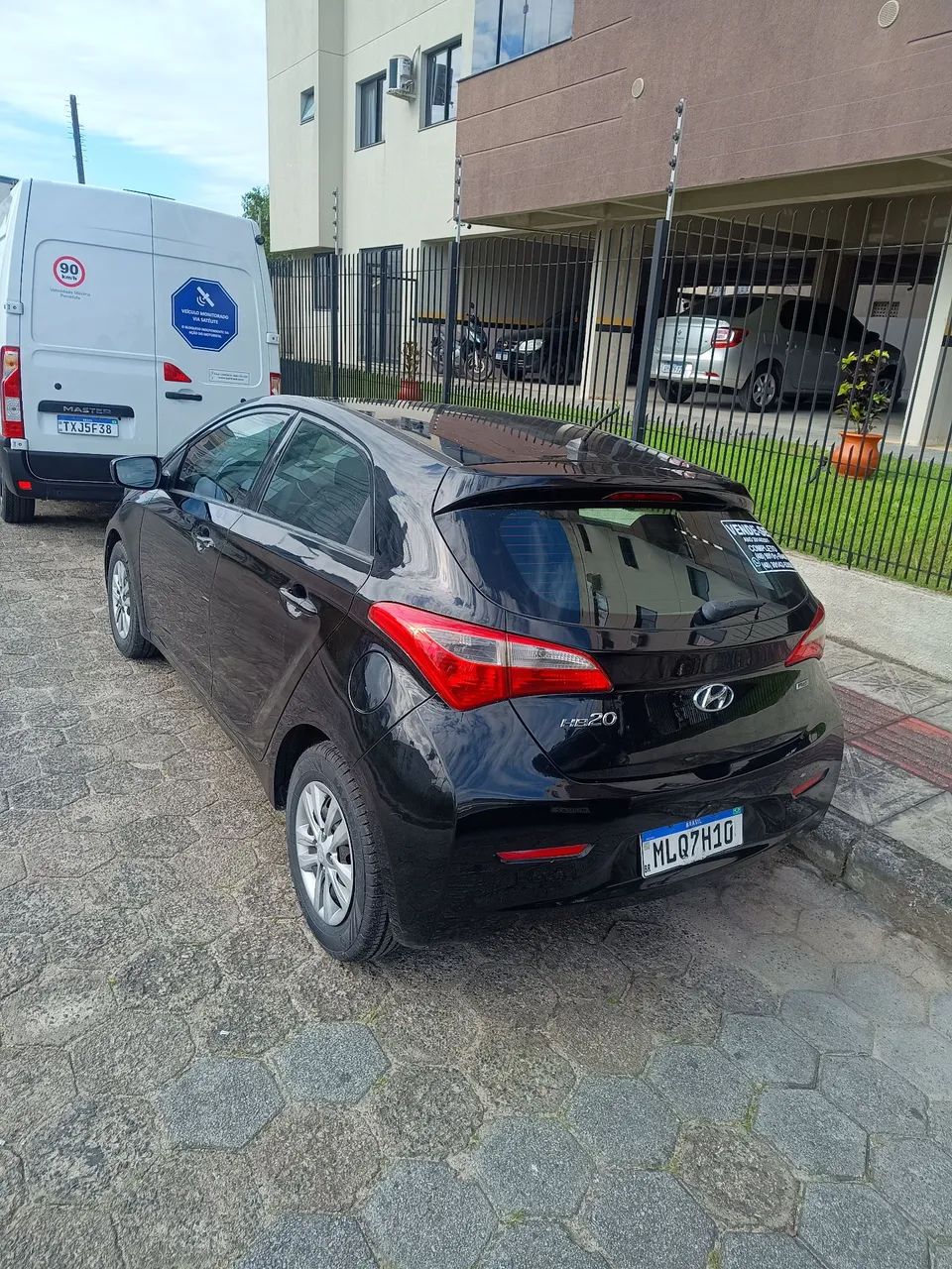 Hyundai HB20 Comf./c.plus/c.style 1.0 Flex 12V 2015 - Foto 4