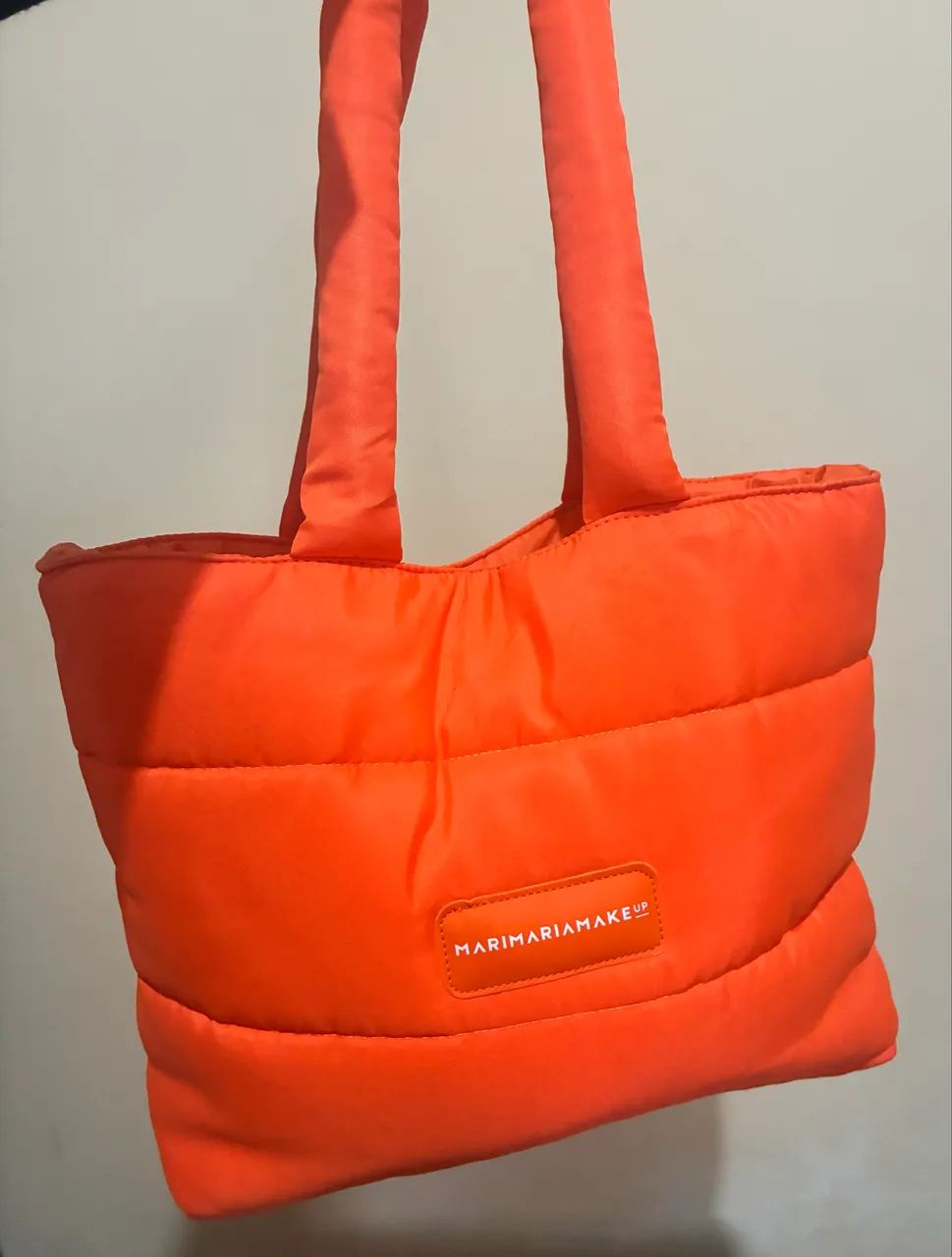 Bolsa Puffer Mari Maria Makeup 