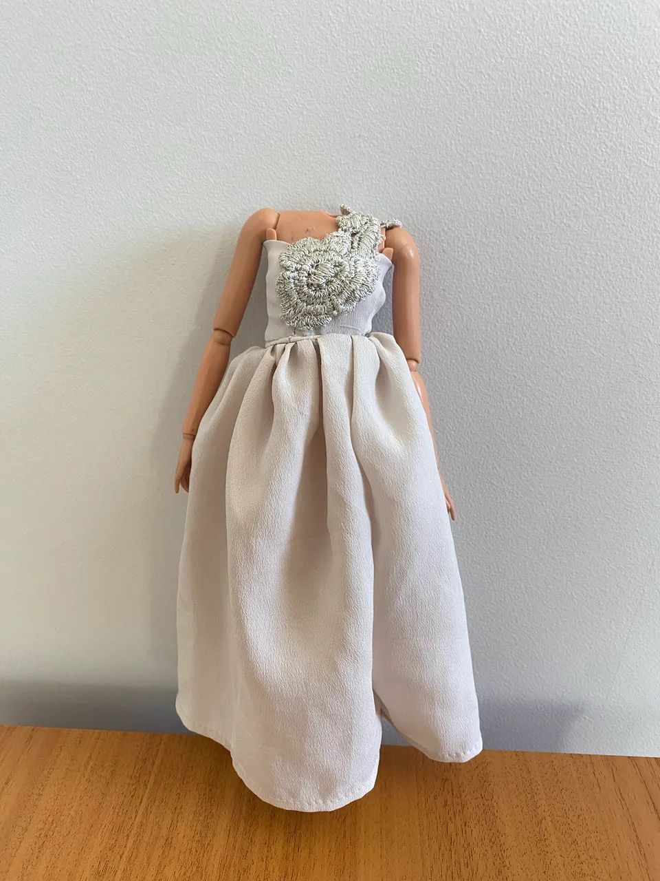 Barbie - Roupinhas + sapatinho  - Foto 5