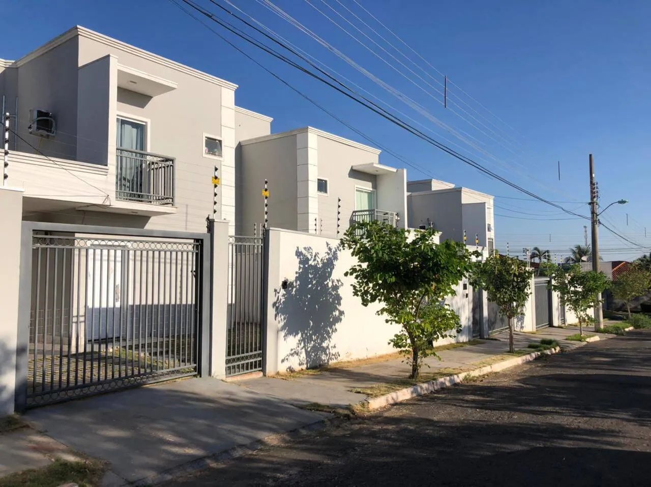 Vendo casa tipo sobrado 3 quartos/suíte 122m² móveis planejados - Foto 2