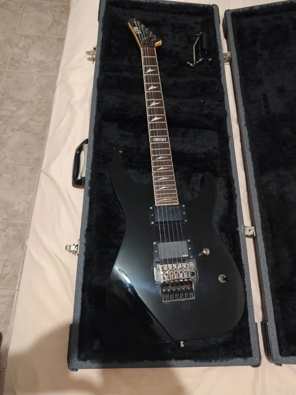 Pedaleira VALETON GP-200LT Para Guitarra, Baixo ou violão