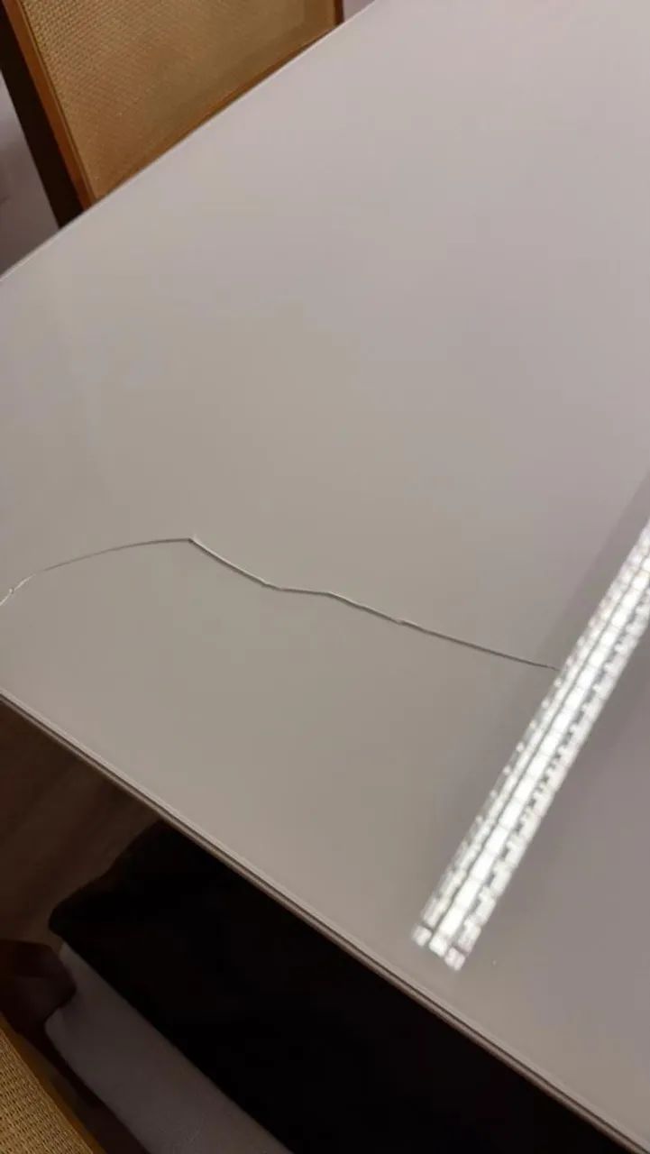 Mesa de jantar 6 lugares com cadeiras de linho - Foto 3