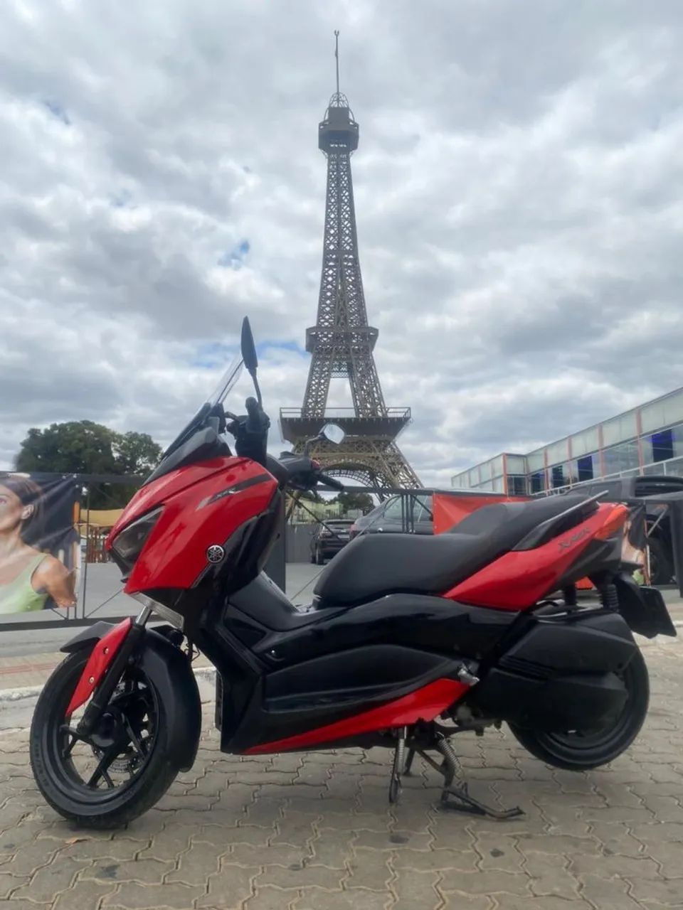 Xmax 250  - Foto 3
