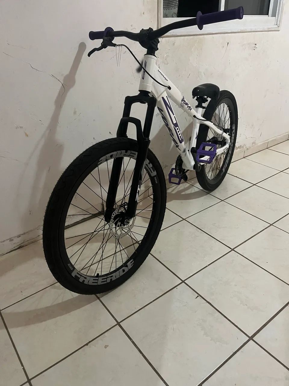 Vende-se Aro 26