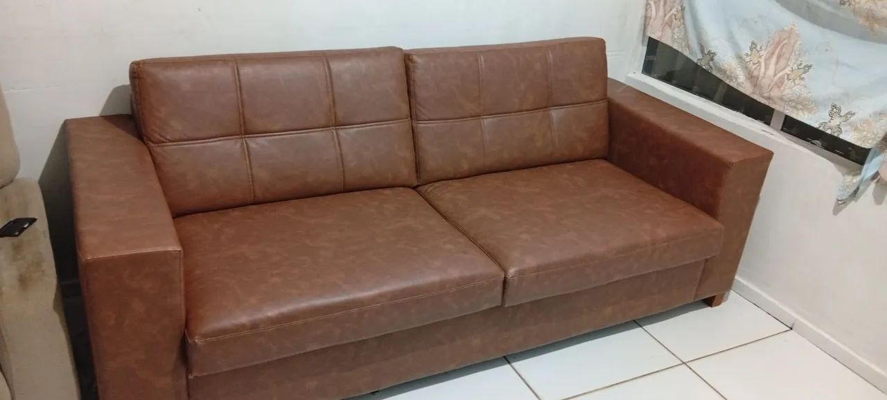 Sofá couro  novo  - Foto 2