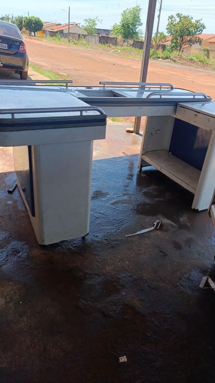 Freezer e um caixa de mercado  - Foto 2