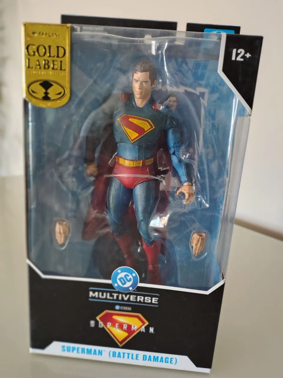 BONECO SUPERMAN BATTLE DAMAGE GOLD LABEL MCFARLANE 