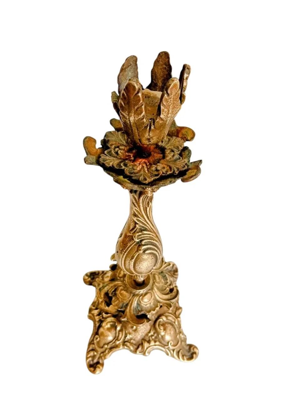 Castiçal antigo de bronze - Foto 4