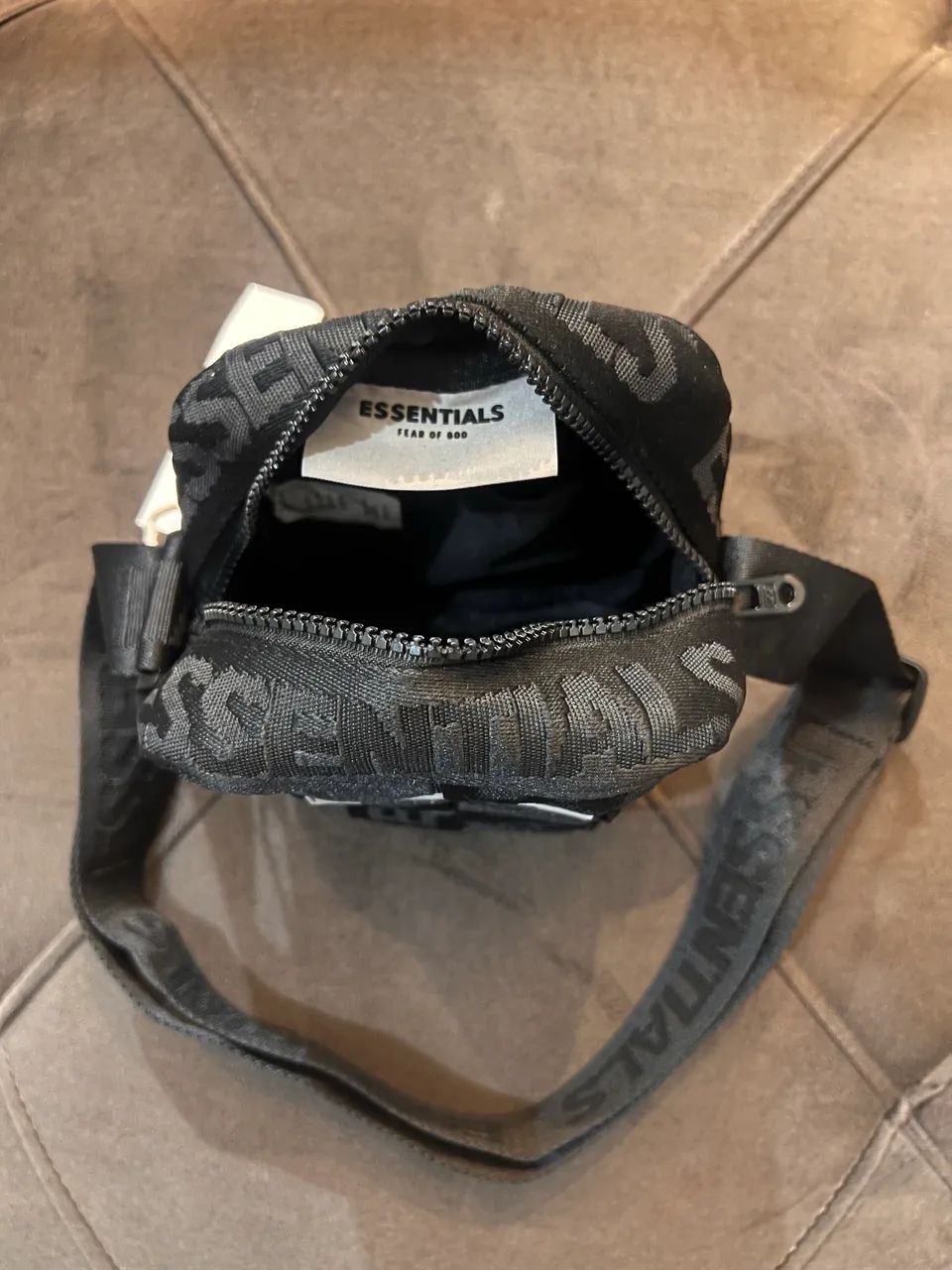 Essentials Fear of God FOG Shoulder Bag - Bolsas, malas e mochilas