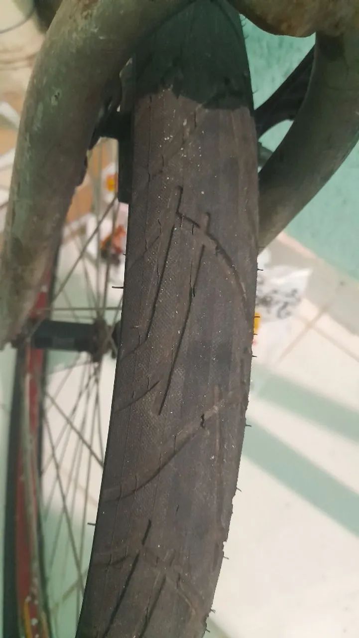 Vendo bicicleta de alumínio com macha barato  - Foto 2