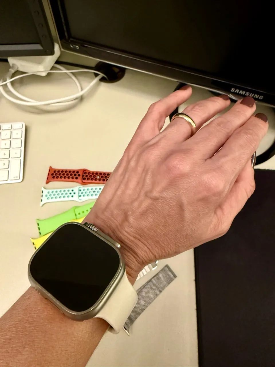 Apple Watch 49mm-case Titanium - Version 11.5  - Foto 3