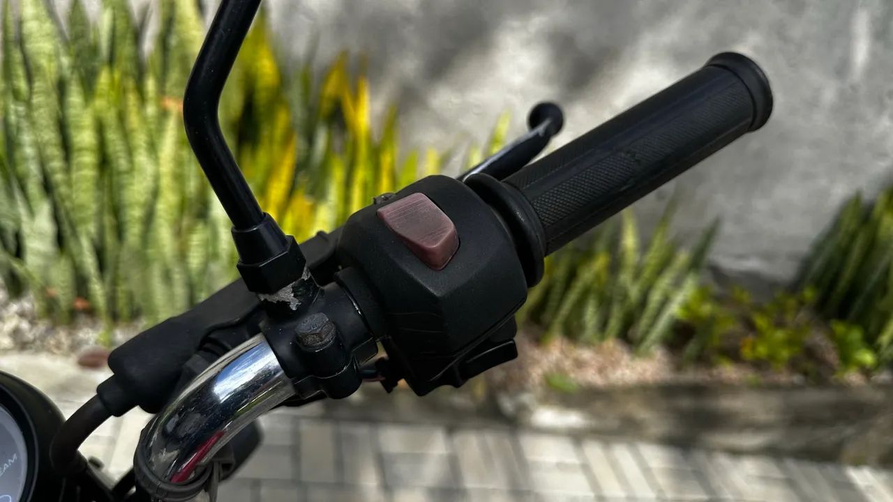 YAMAHA YBR 125 E - Foto 5