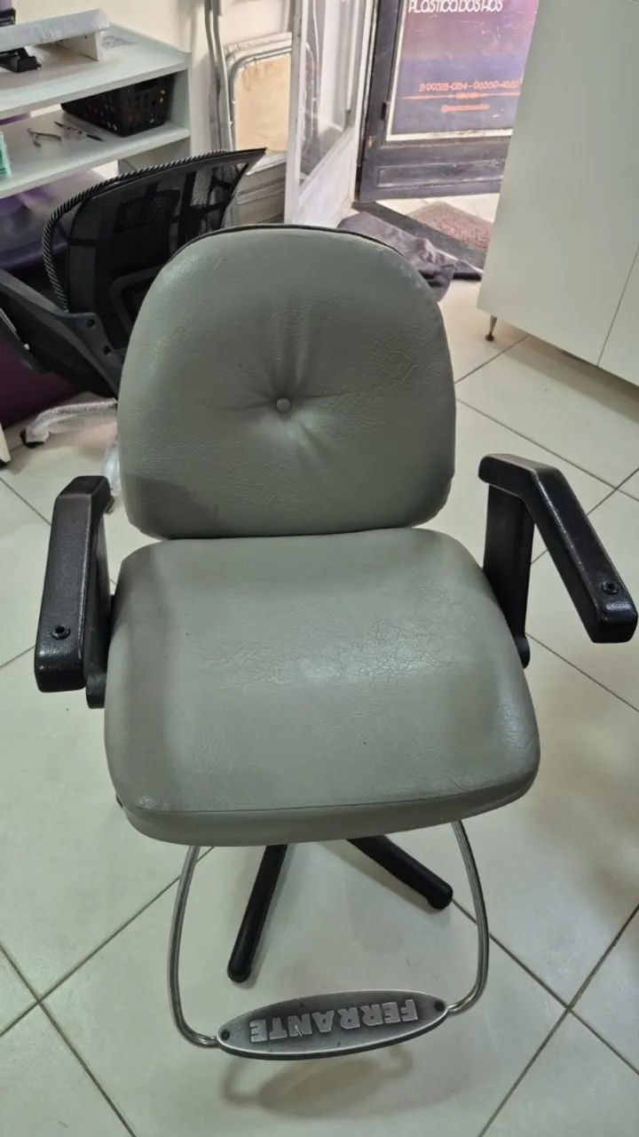 Cadeira de Cabeleleiro Ferrante - Foto 3