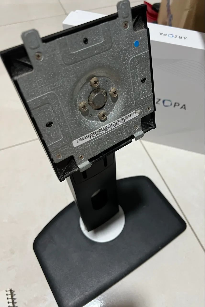 Suporte Robusto para tela de computador  Dell - Foto 3