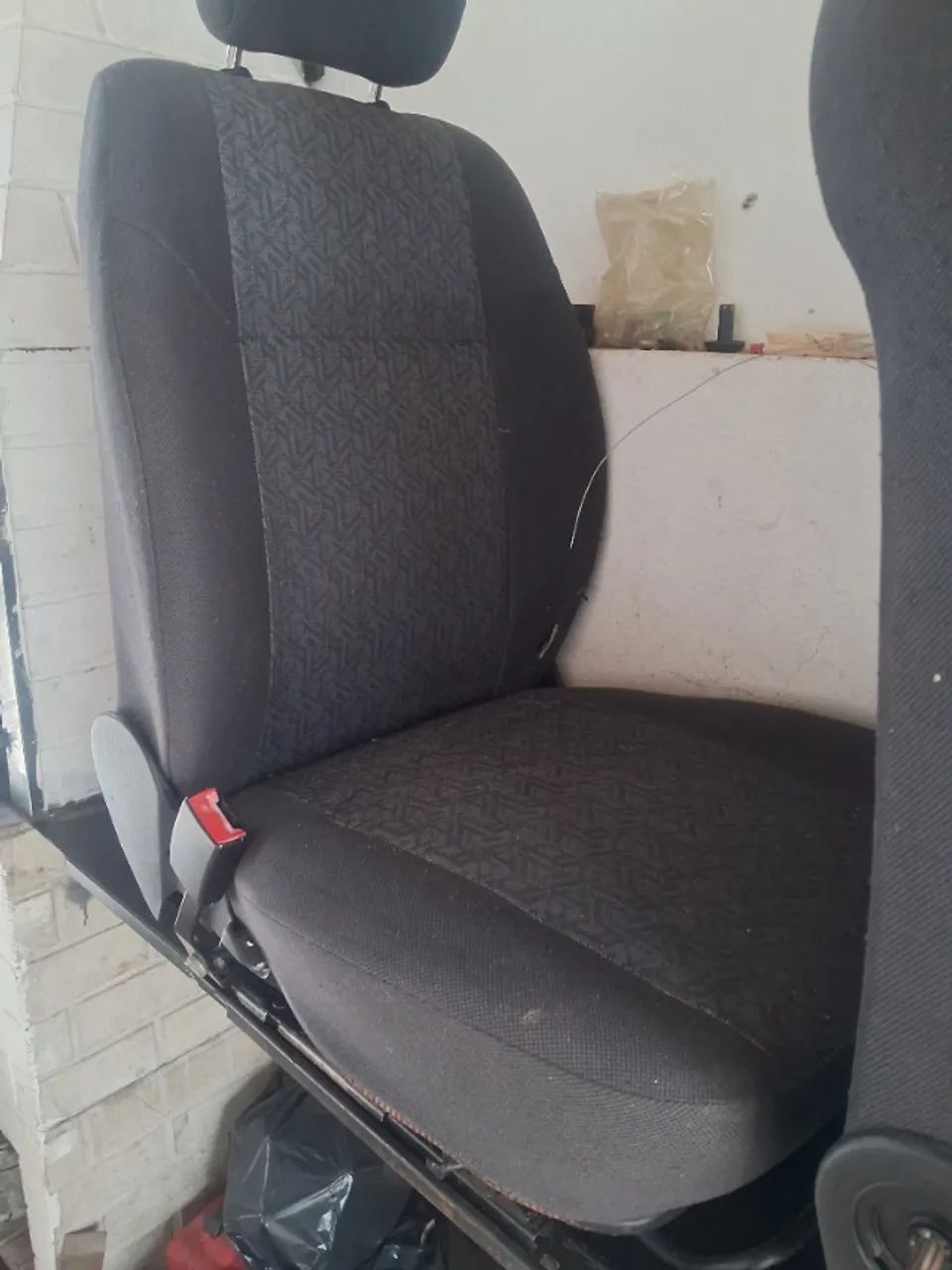 Banco de carro dianteiro GM - Foto 2