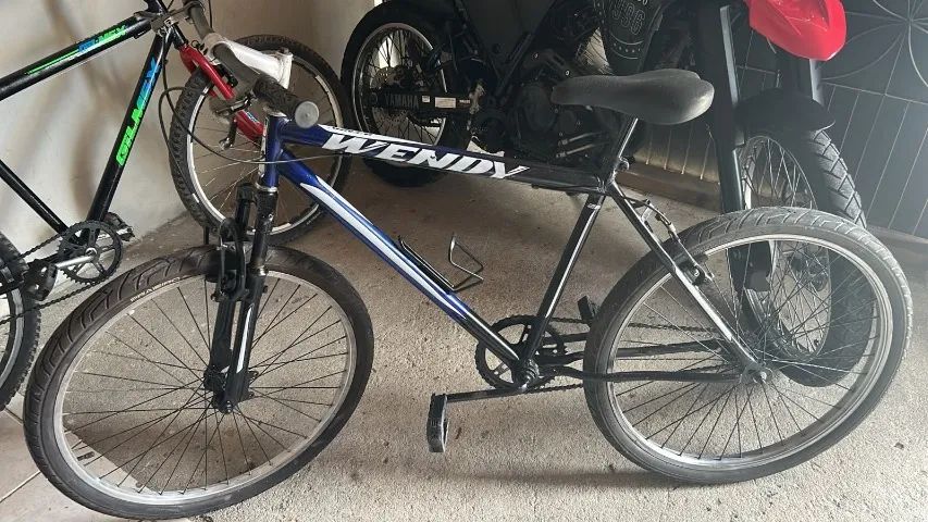 Bicicleta aro 26 semi nova