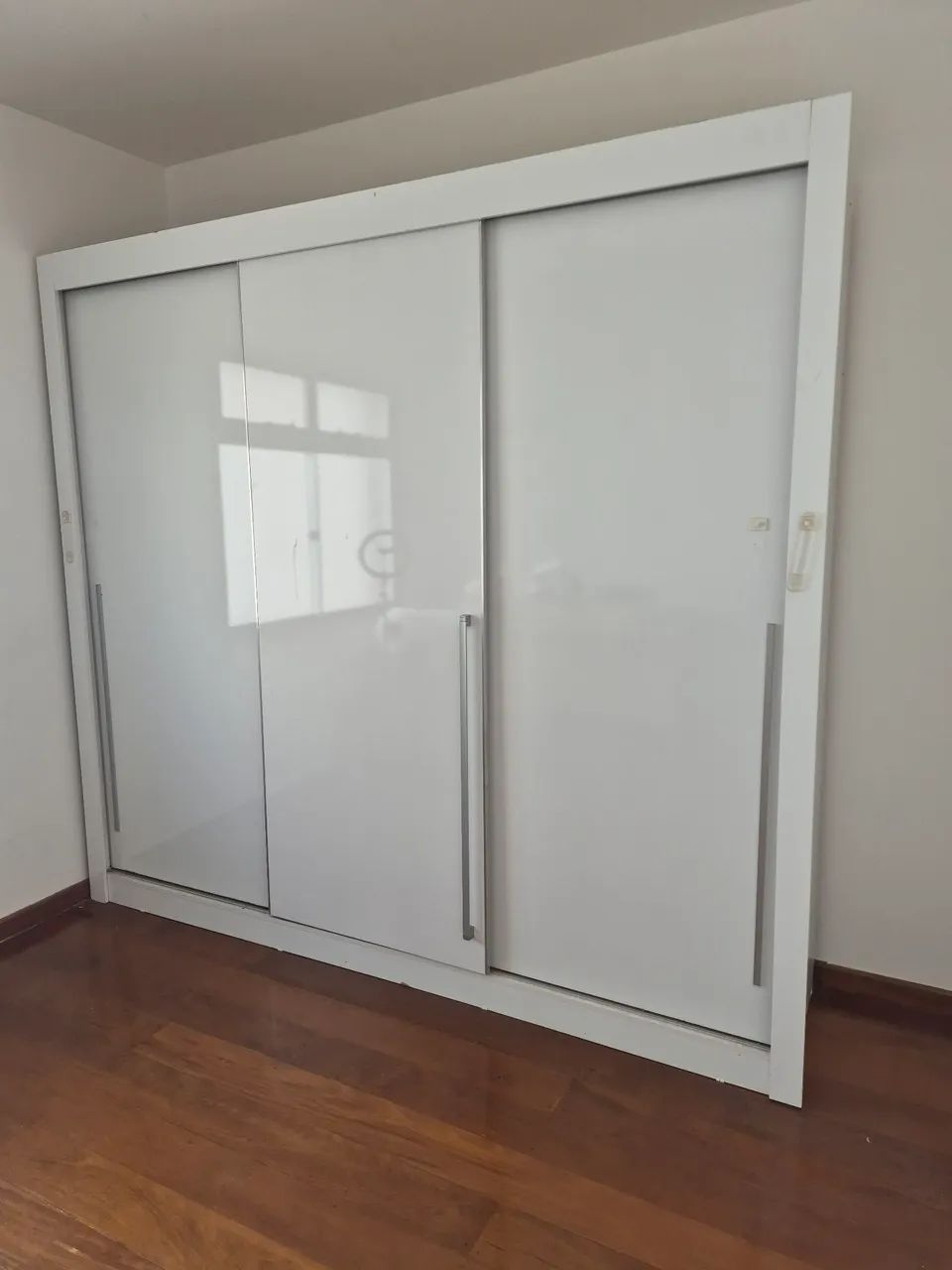 Armário quarto 3 portas  - Foto 2