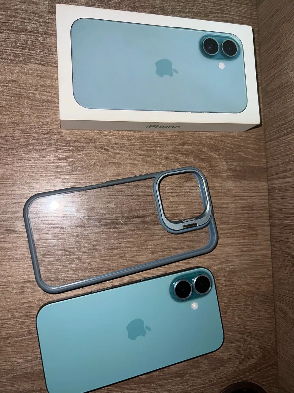 Vendo iPhone 16 com apenas três meses de uso - Foto 3