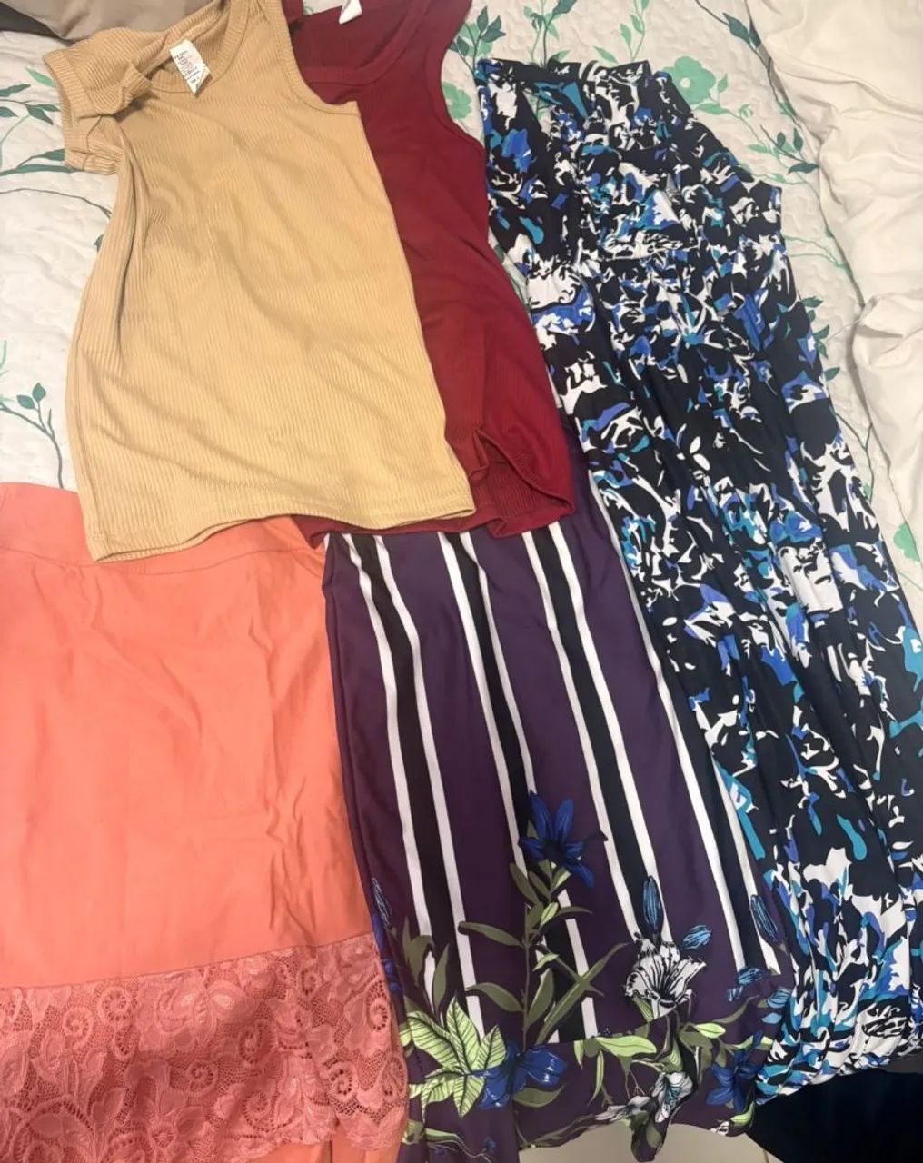 Roupas novas e usadas - Foto 2