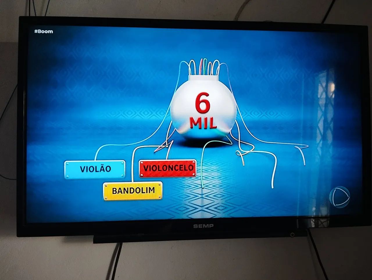 Vendo ou troco TV SEMP, 32 Polegadas em perfeito estado - Foto 2