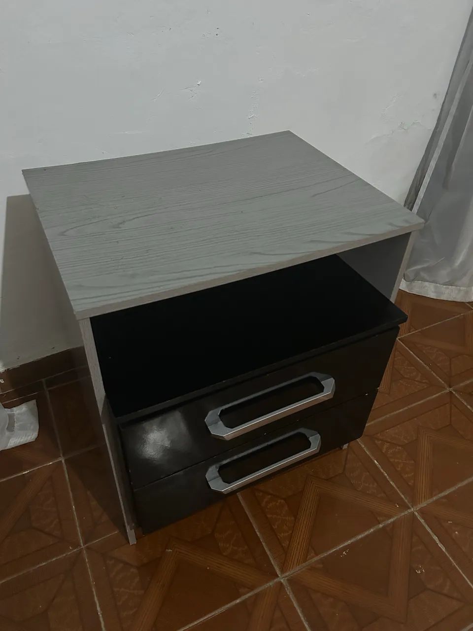 Mesa de cabeceira