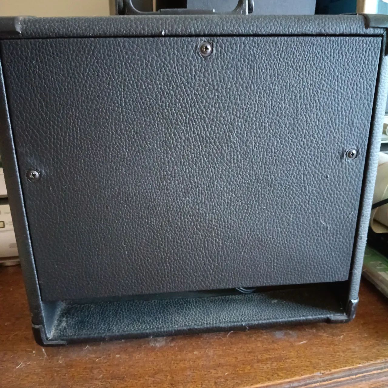 Amplificador BORNE Strike G30 - Foto 2