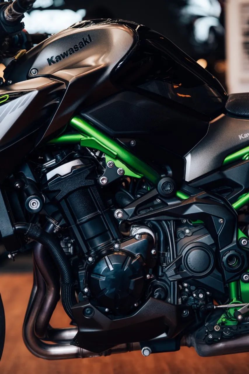 Z 900 ABS 2025 - Foto 5