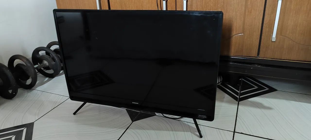 Televisão Samsung 32 polegadas. Não e smart! - Foto 2