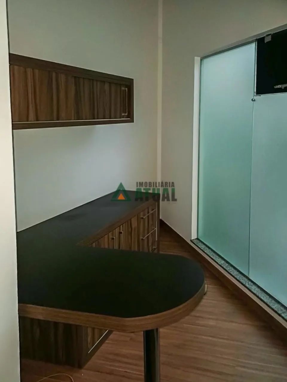 SALA COMERCIAL A VENDA NA REGIÃO CENTRAL DE LONDRINA. - Foto 2