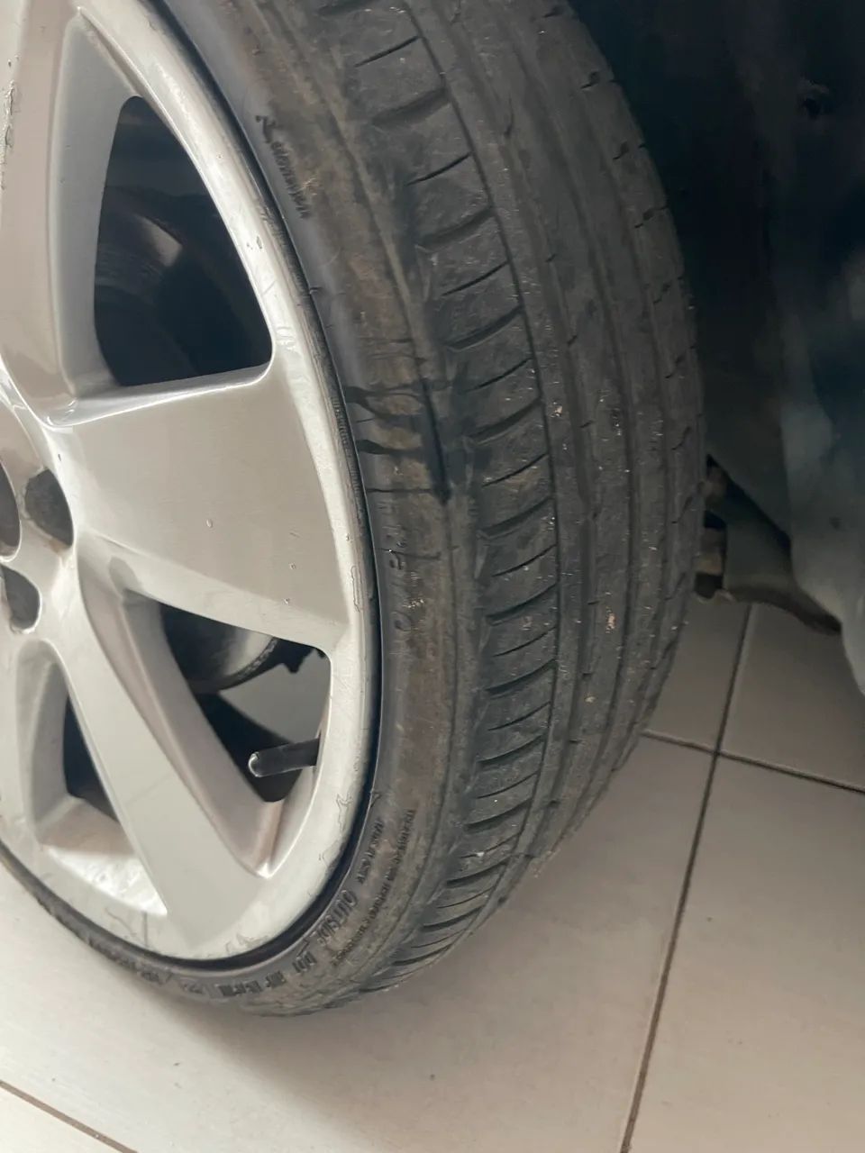 Pneu aro 17 185 35 - Foto 3