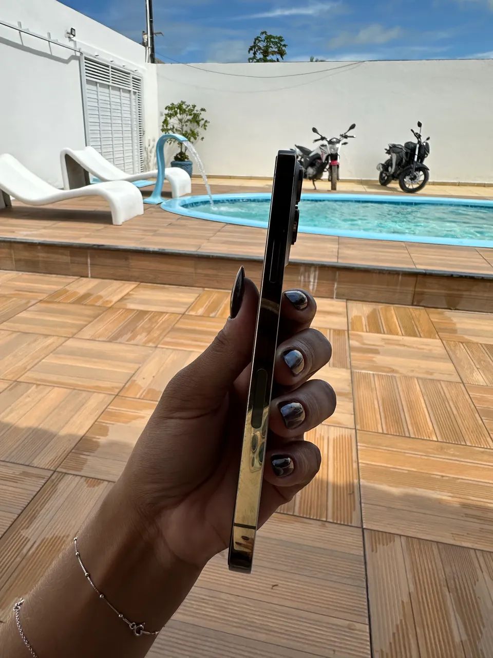 iPhone 13 Pro Max dourado 128gb 