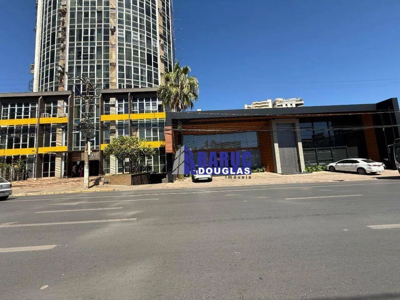Vende-se duas salas juntas com mais de 100m2 no Centro comercial Edf. Milão, com muita seg - Foto 4