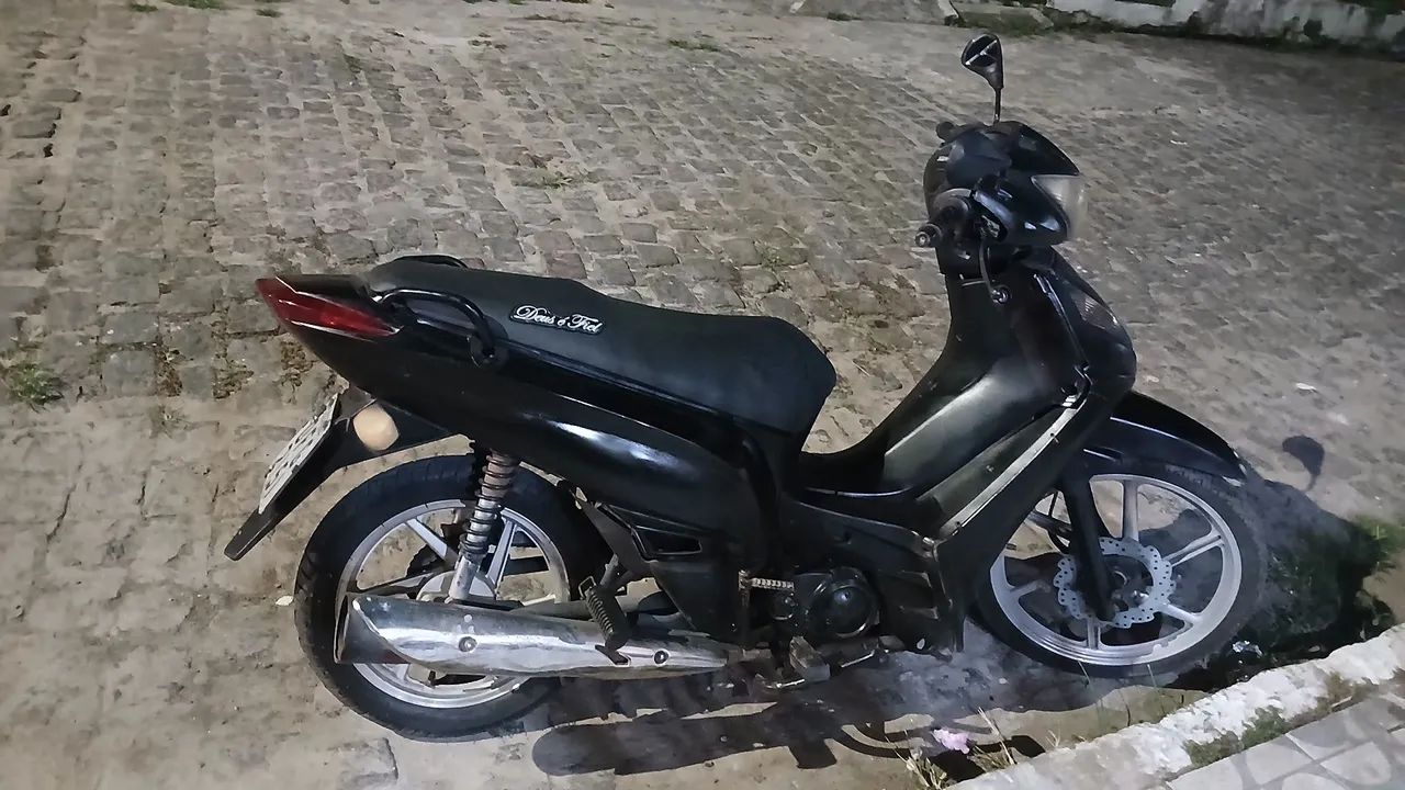 VENDO CINQUENTINHA EMPLACADA (PREÇO DE DESAPEGO)
