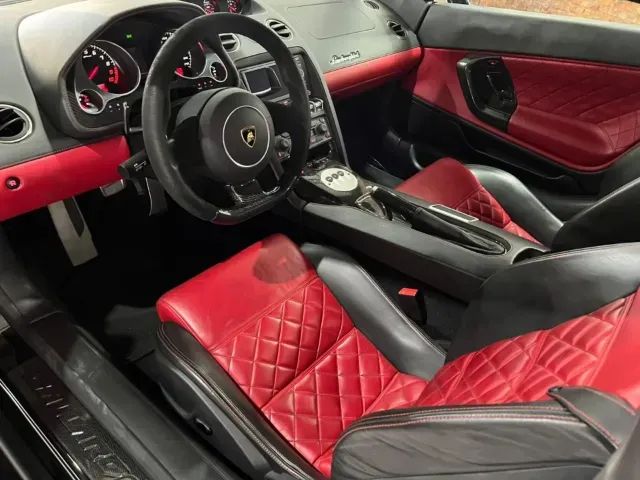 Lamborghini Gallardo Coupe LP560-4, foto 9 de 20