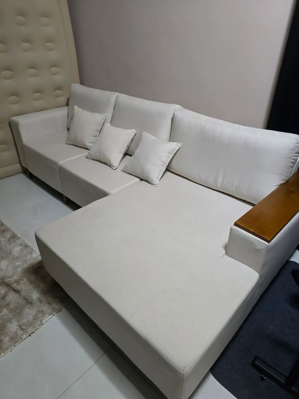 Sofá 4 lugares linho