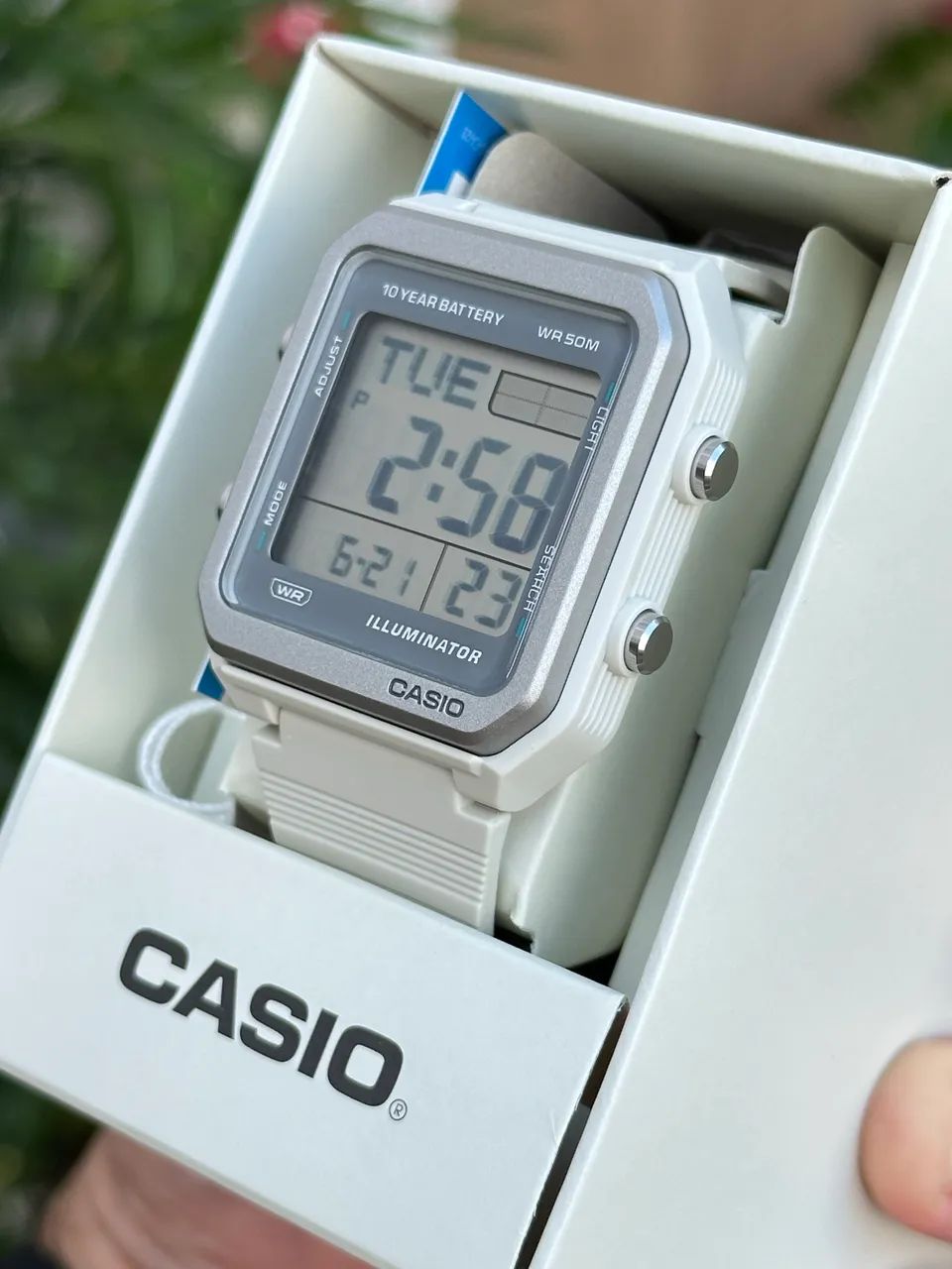 Relógio Casio W-221H branco polar novo 38mm - Foto 2