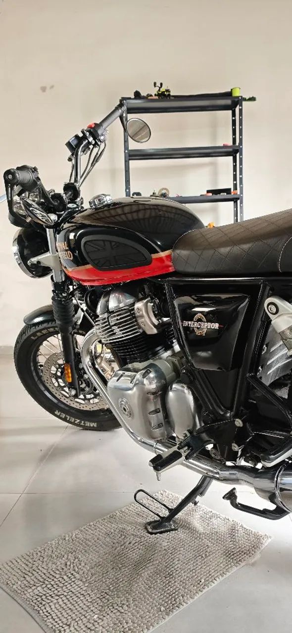Royal Enfield Interceptor 650 - Foto 3