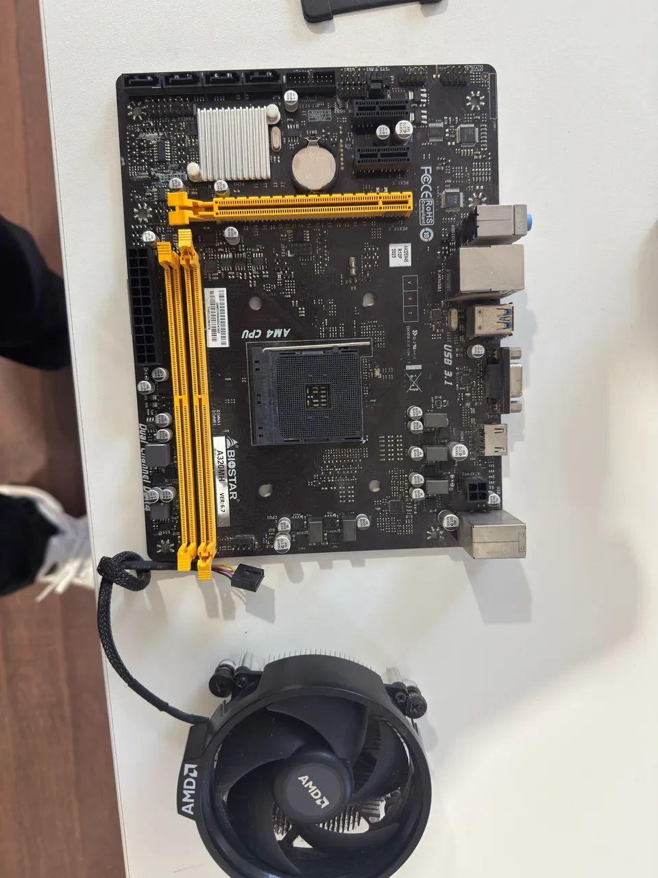 Placa mãe DDR4 A320MH AM4 - Foto 3