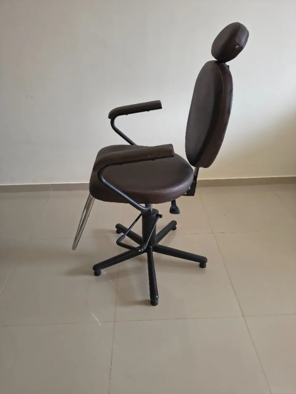 CADEIRA DE CABELEIREIRO - Foto 3