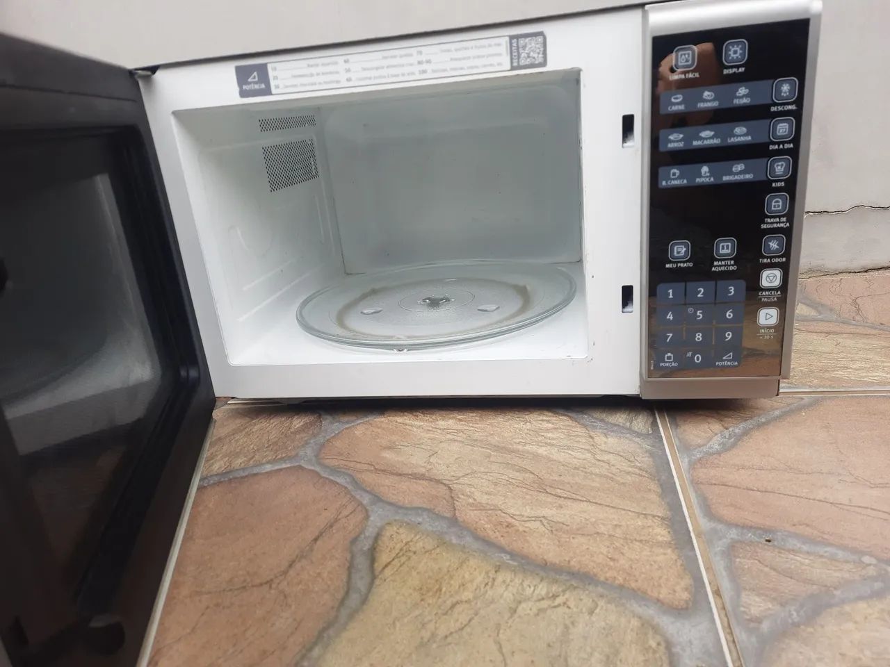 Microondas Electrolux 31L - Foto 2