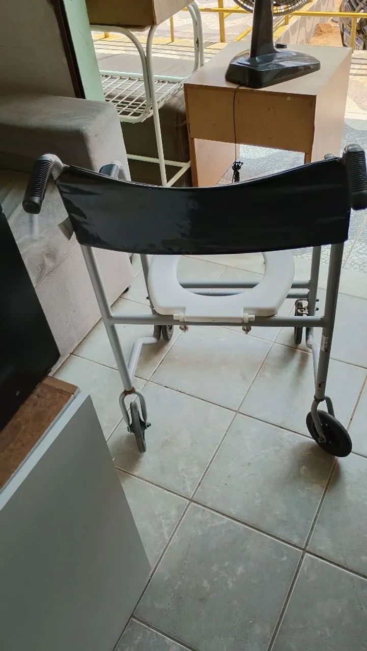 Cadeira de banho - Foto 4