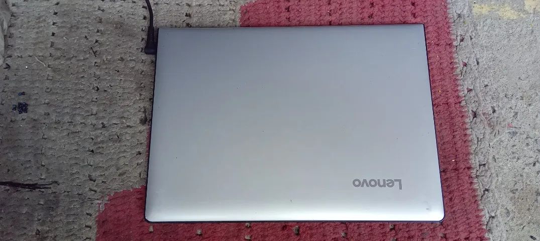 Notebook Lenovo Core i3 Sexta Geração Com SSD Linux Mint