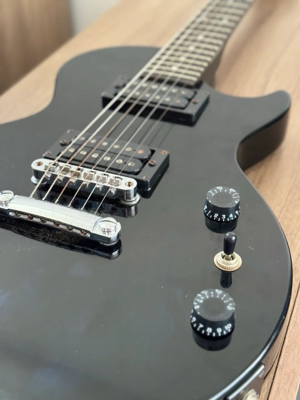 Guitarra Epiphone Les Paul - Foto 4