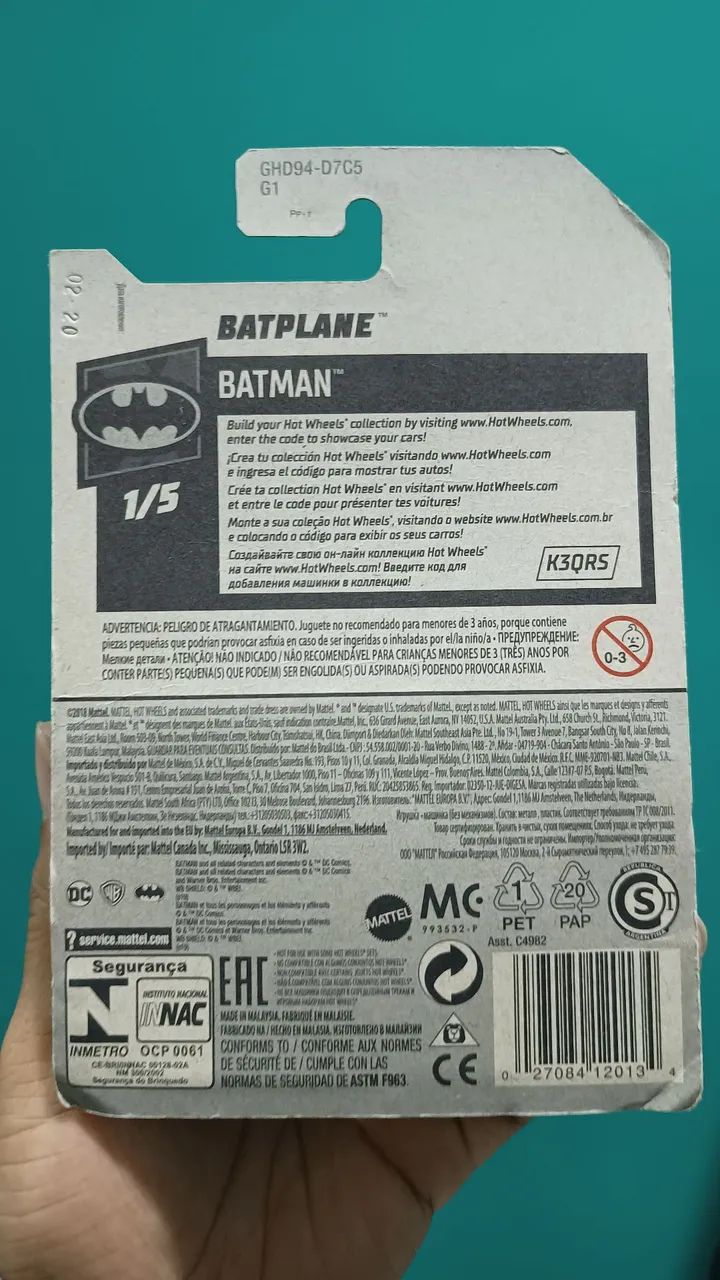 3 Hotwheels do Batman Batplane Preto, Batplane Cinza e Batboat - Foto 3
