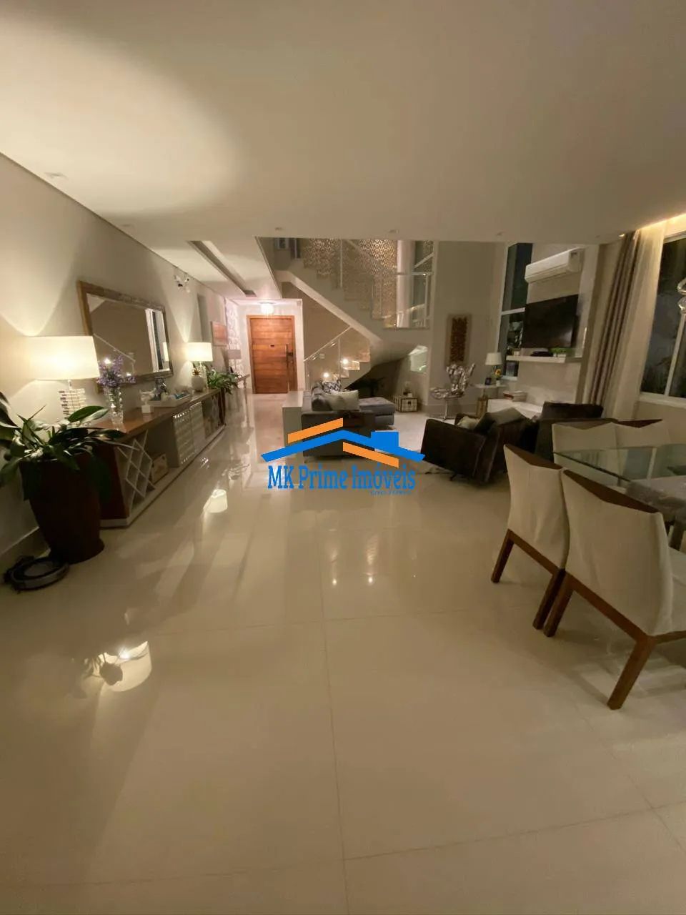 Casa 420 m² com 2 quartos no Gênesis 1 Alphaville