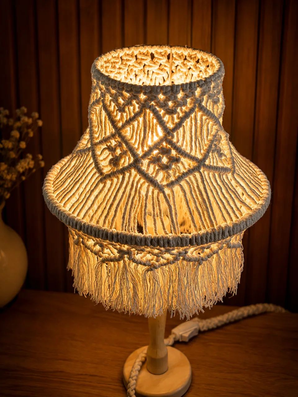 Abajur em macrame - Base Madeira  - Foto 2