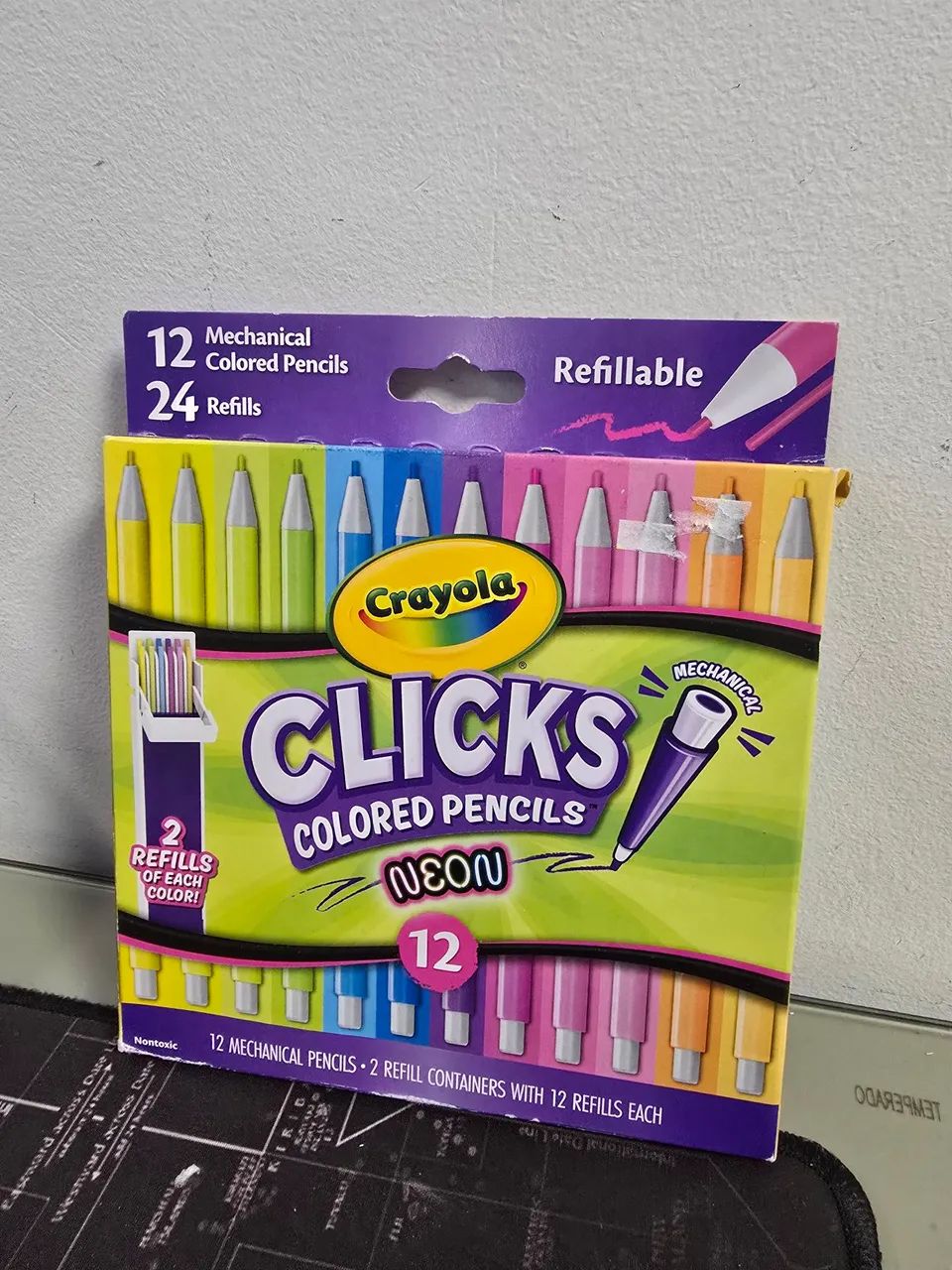 Kit conjunto lápis Crayola com refil. Sem afiar